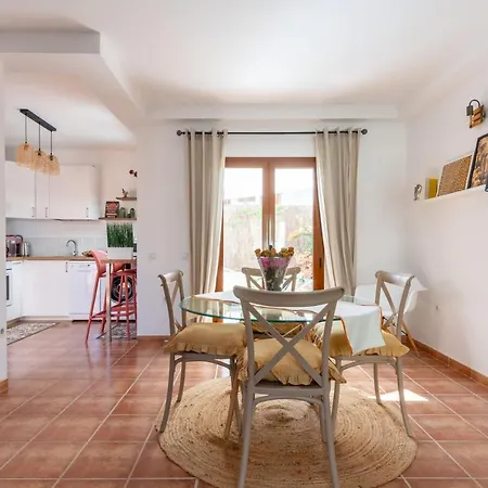 Alcaudon Holidayfv Apartment Corralejo