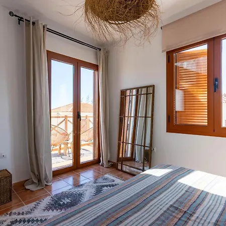 شقة Alcaudon Holidayfv كوراليهو