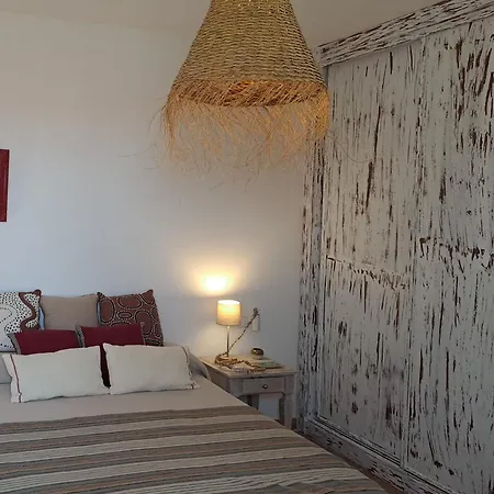 Alcaudon Holidayfv Apartment *